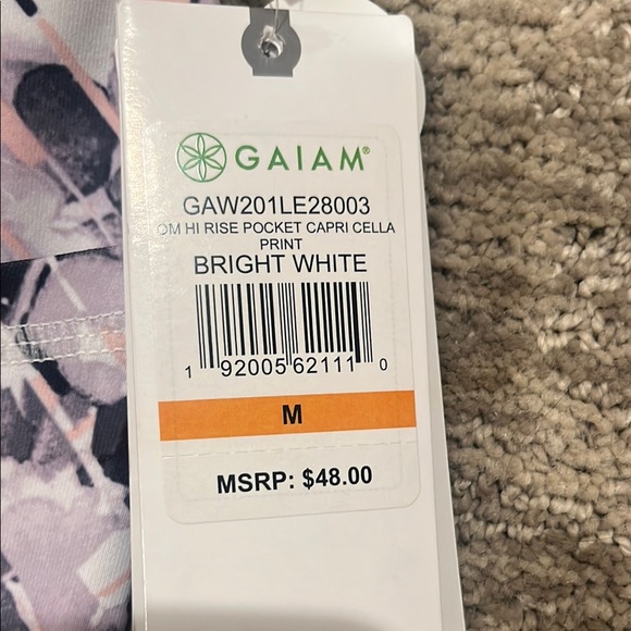 GAIAM Athletic Capri Medium - Picture 4 of 4